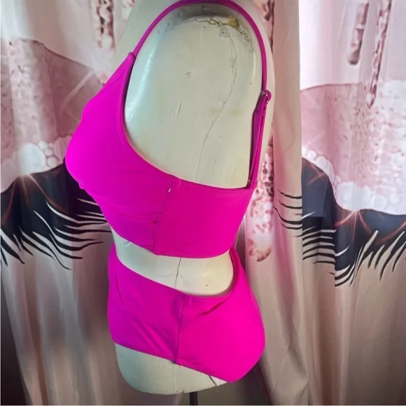 Women's Pink Bikini Set - Picture 4 of 11